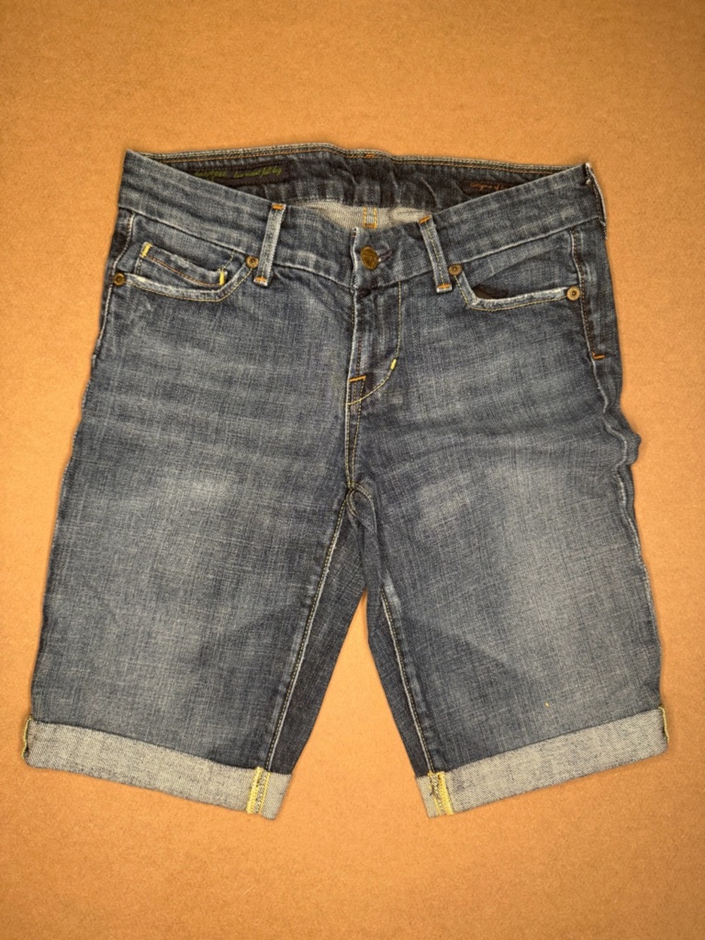 Citizens of Humanity Women’s Denim Bermuda Shorts size 27~ 98% cotton